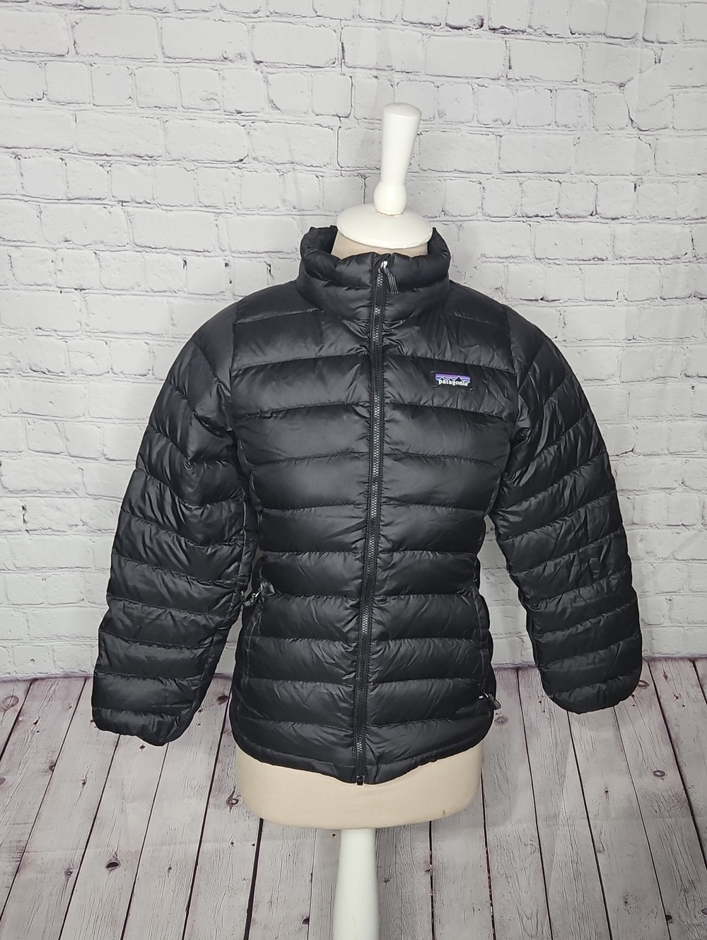 Patagonia Kid's Black Puffer Jacket - Quilted Insulated Coat